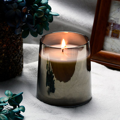 Eight Benefits of Scented Candles